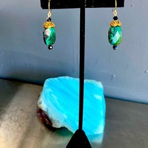 Emerald handcrafted earring